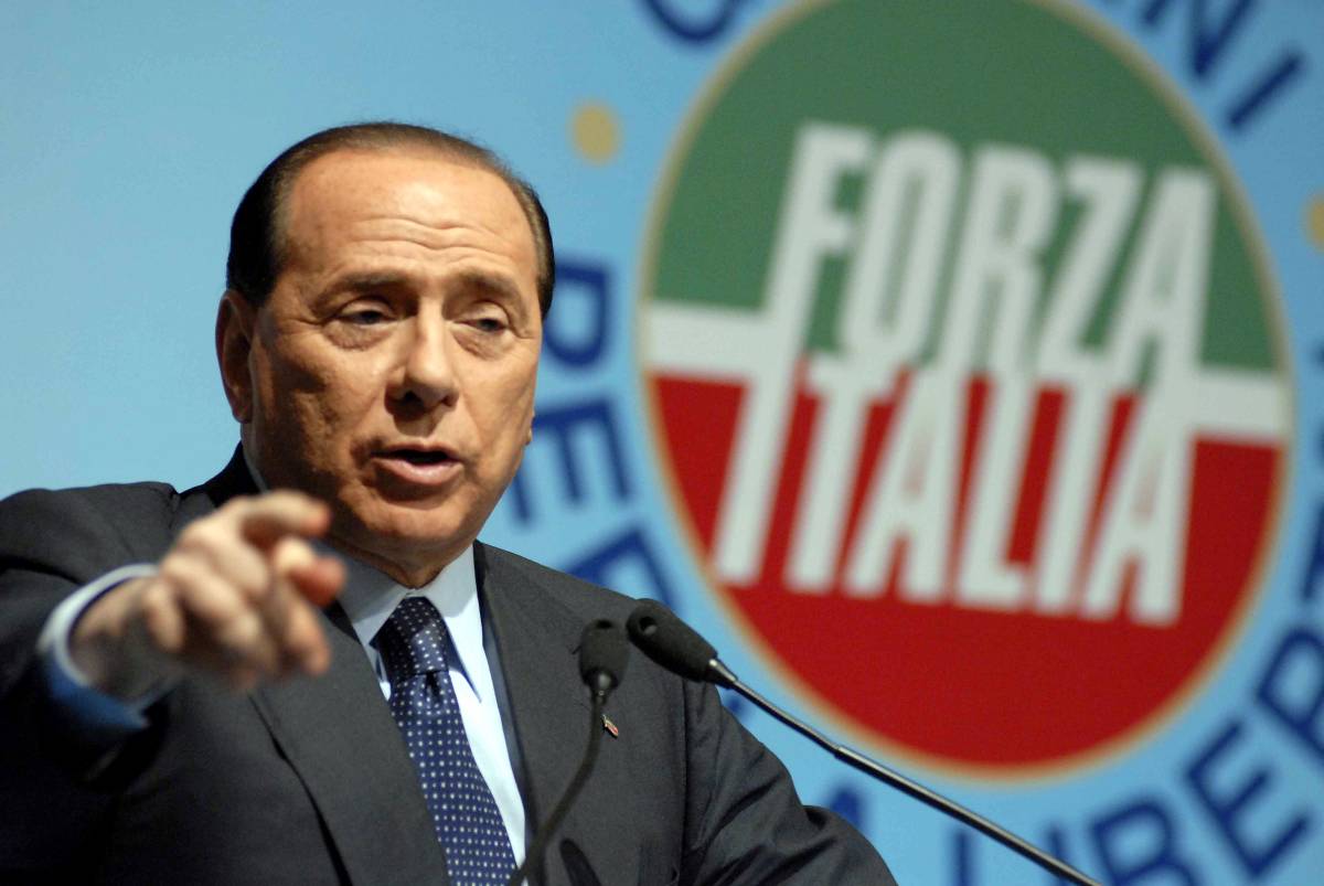 Berlusconi: sui Dico niente sconti 
Colpo di grazia alla famiglia