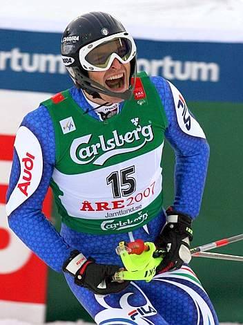 Moelgg, slalom d'argento 
Rocca subito fuori