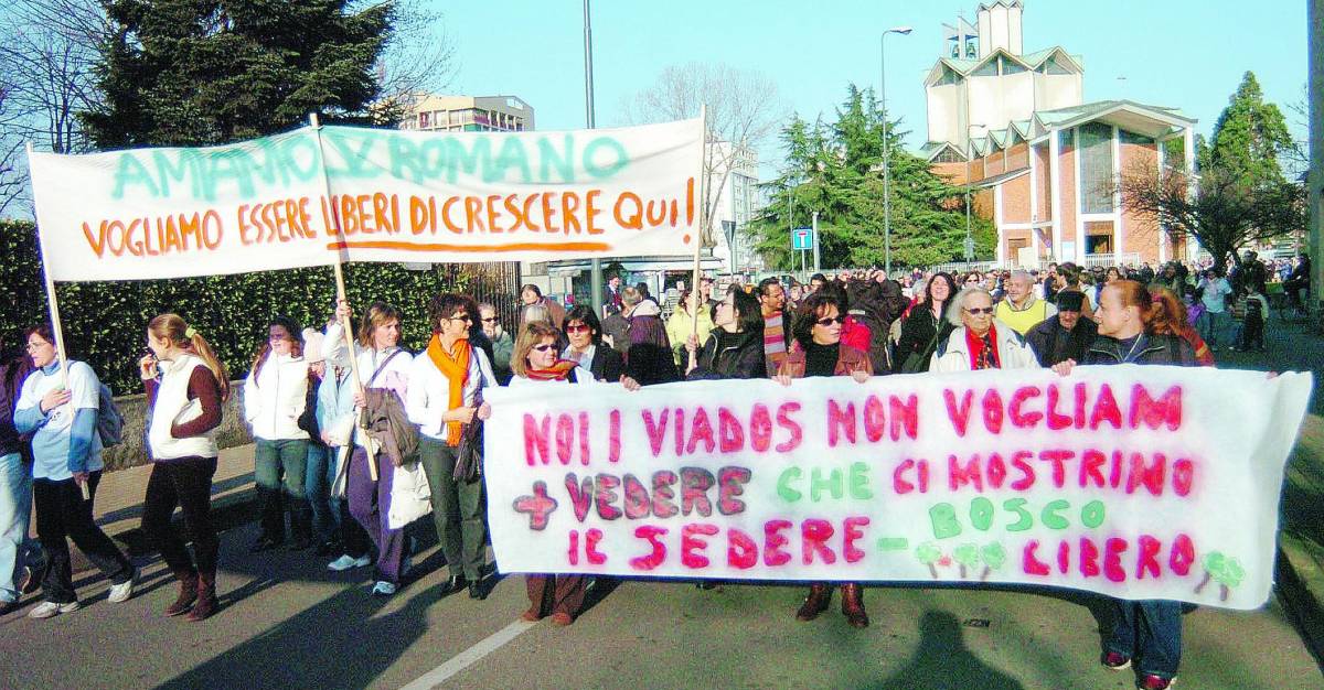 Quinto e Figino si ribellano: «Via spacciatori e viados»