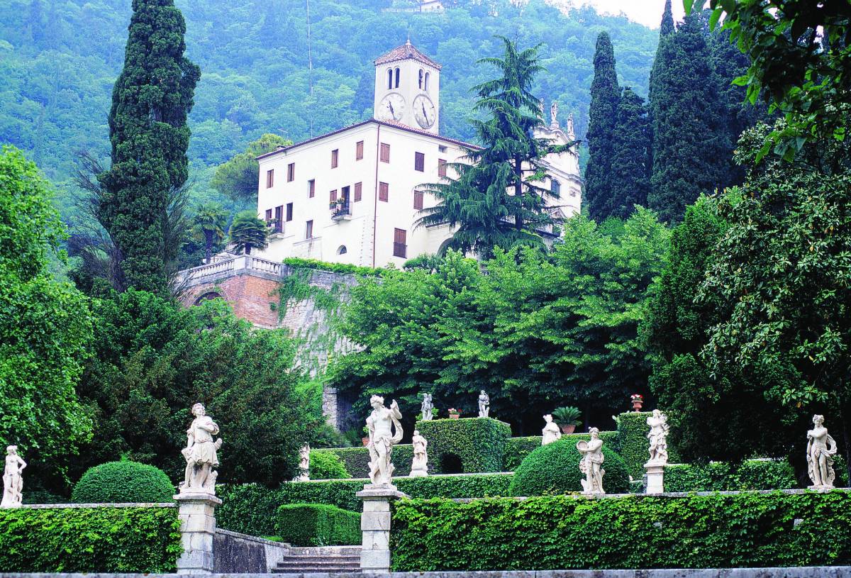 Certe notti di lusso in campagna L’agriturismo diventa nobile