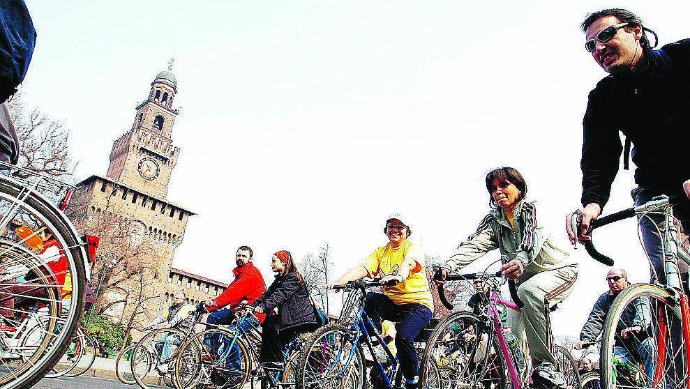 «Bicinfesta», pedalata da via Dante al Lambro