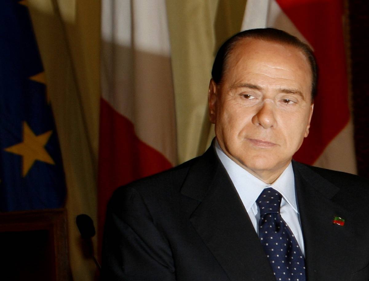 Berlusconi: "Legge elettorale, intesa 
per evitare il referendum"