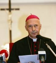 I vescovi: va tutelata l’unione 
tra l'uomo e la donna