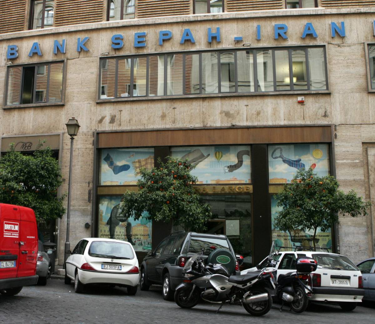 Commissariata banca iraniana a Roma