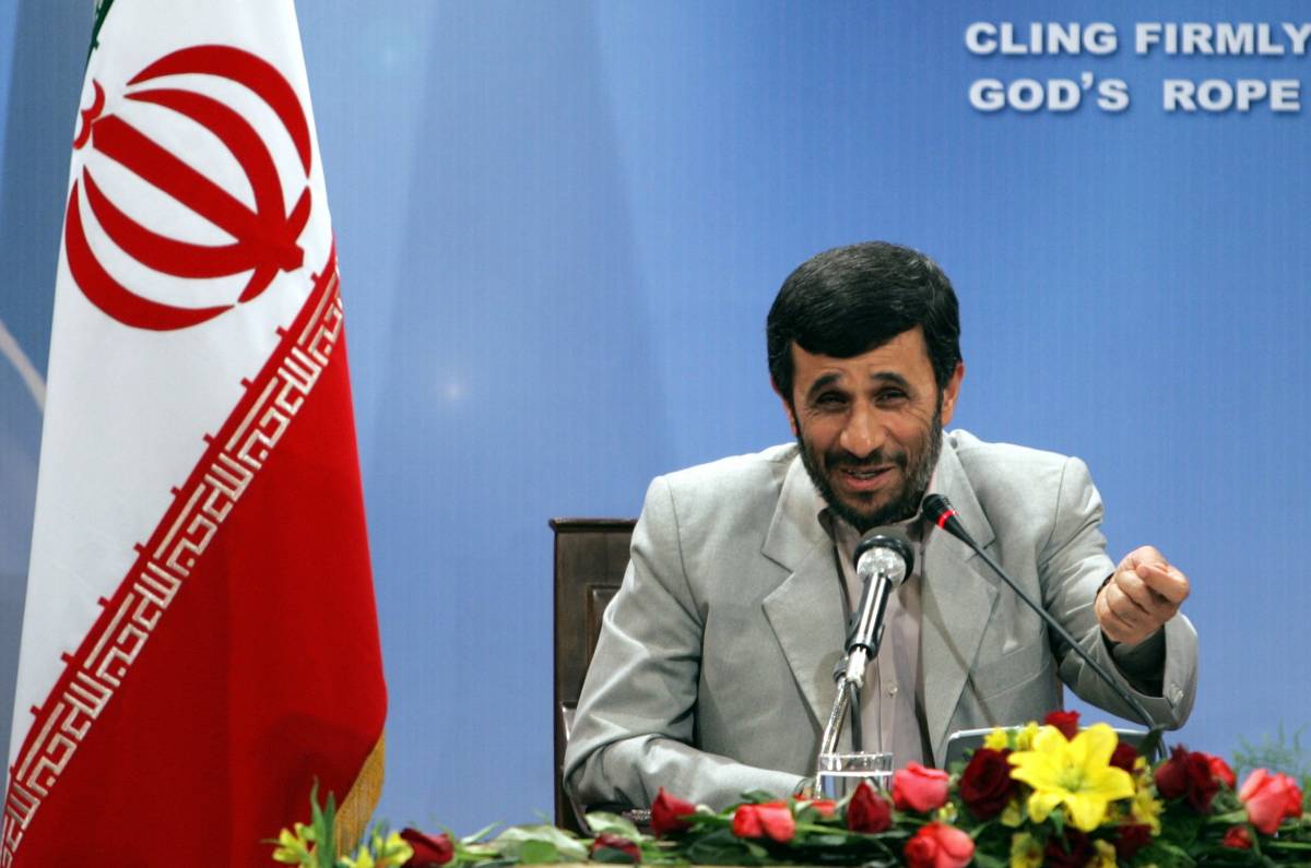 Gli analisti: nel lungo periodo Teheran danneggiata