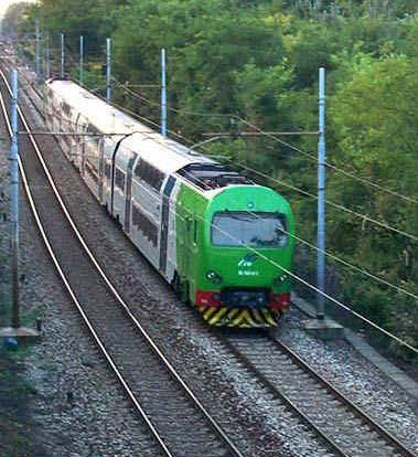 Como, 11enne travolto da un treno