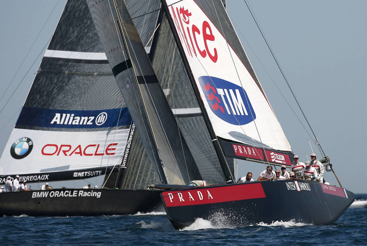 Valencia, Luna Rossa annichilisce 
Bmw Oracle: 1-0 in semifinale 