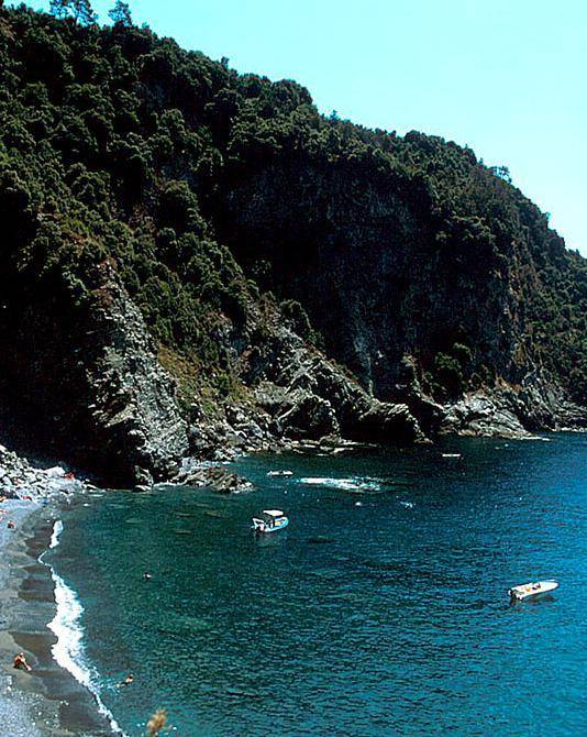 Tredici spiagge con la Bandiera blu