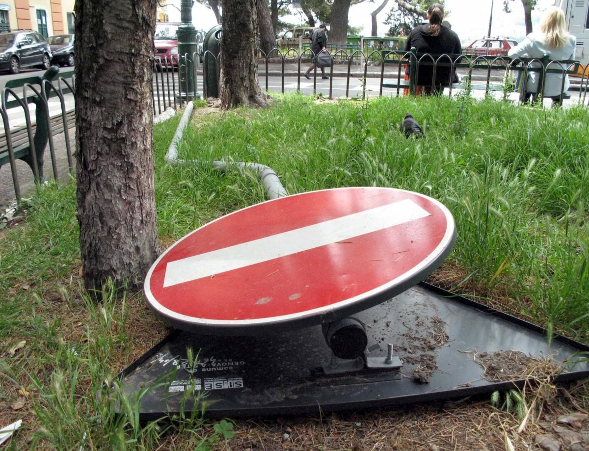 Spianata Castelletto, ieri vip oggi capolinea del degrado