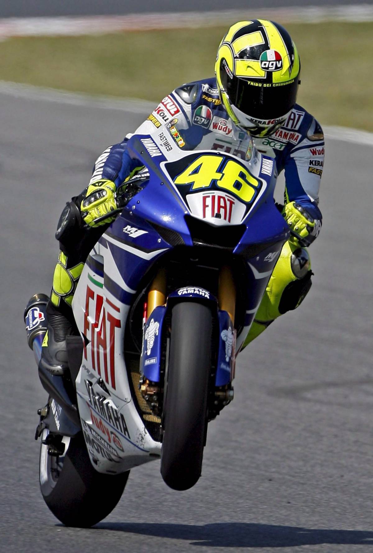 Rossi ruggisce ancora: pole in Catalogna