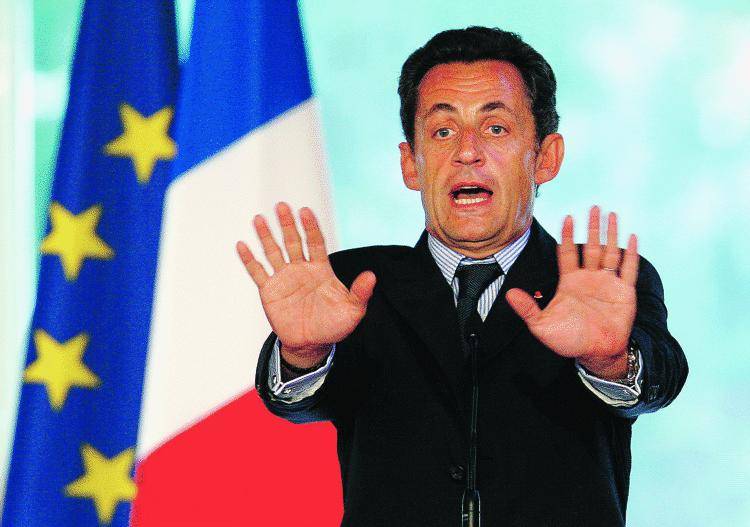 Sarkozy: meno tasse e conti a posto in 5 anni