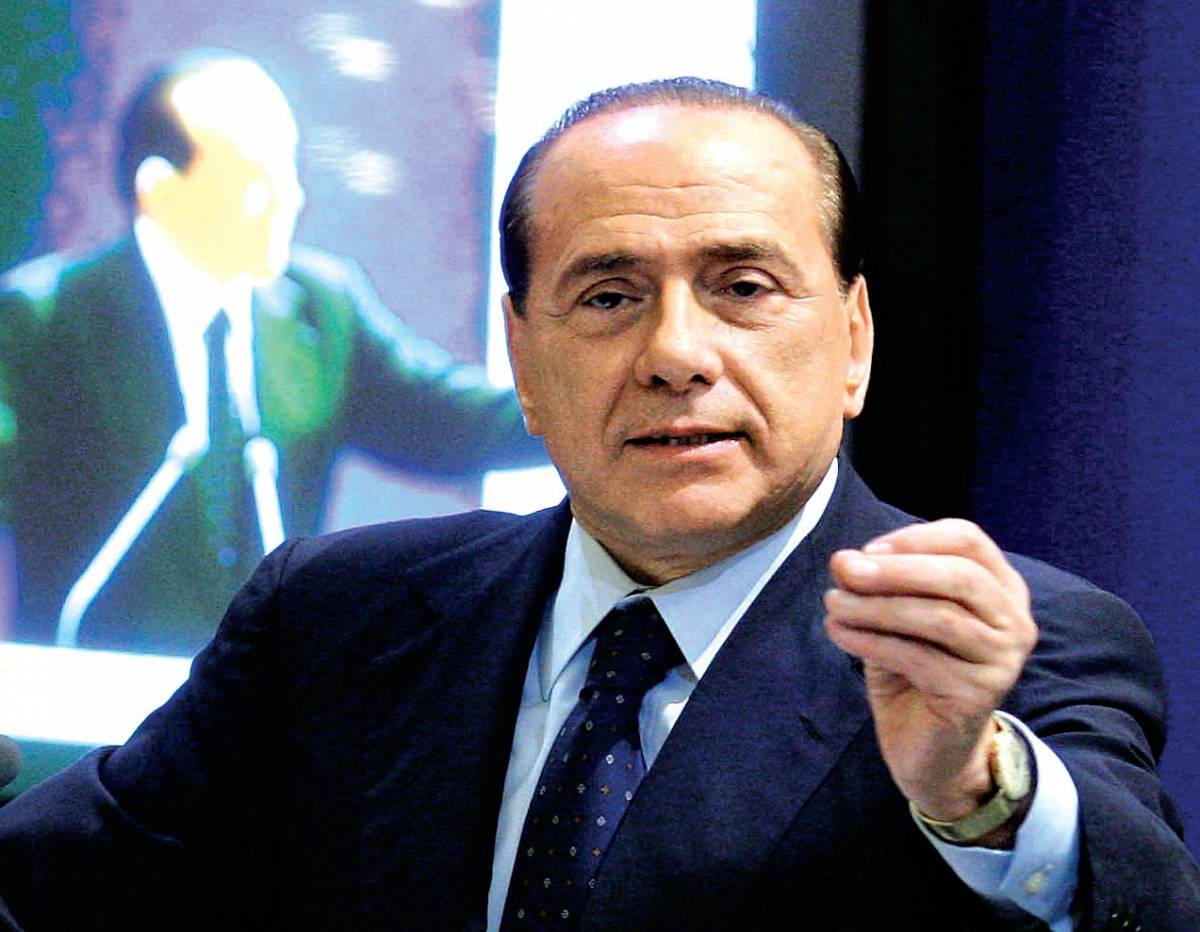 Berlusconi: "L’ultrasinistra porterà il governo a fare  scelte sempre più estreme"