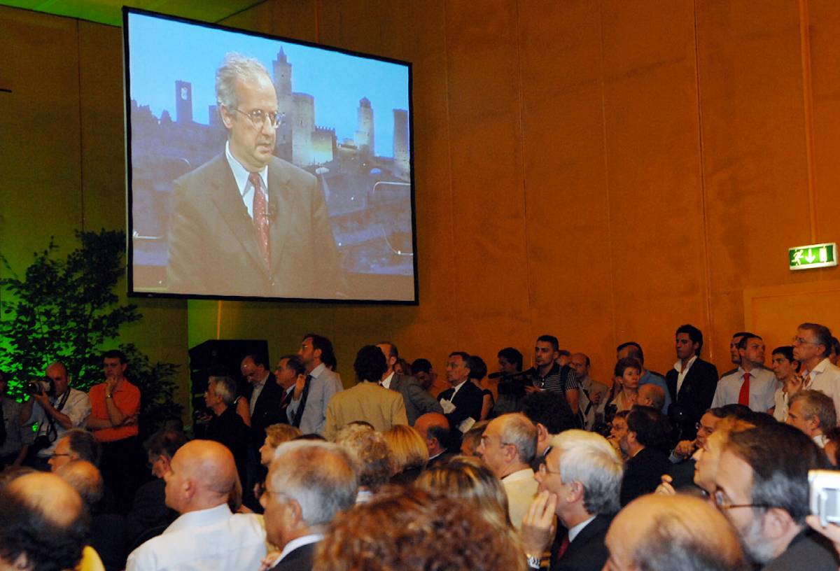 Il popolo del Lingotto: "Walter è l'ultima speranza"