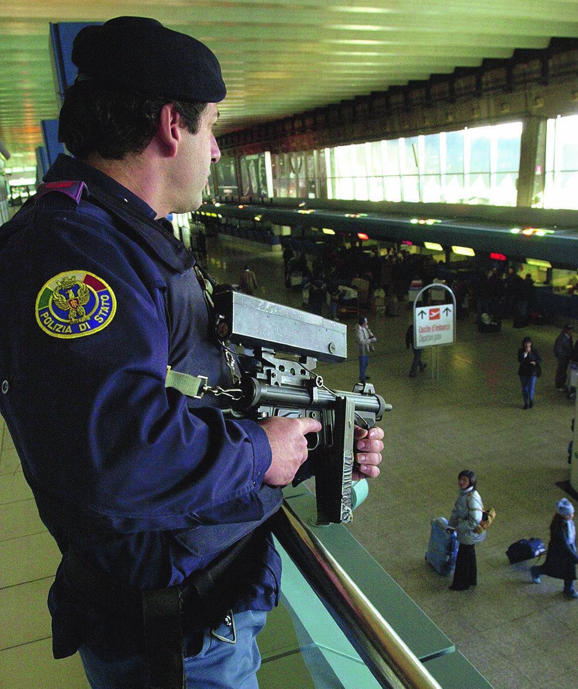 Fiumicino blindato per l’allarme terrorismo