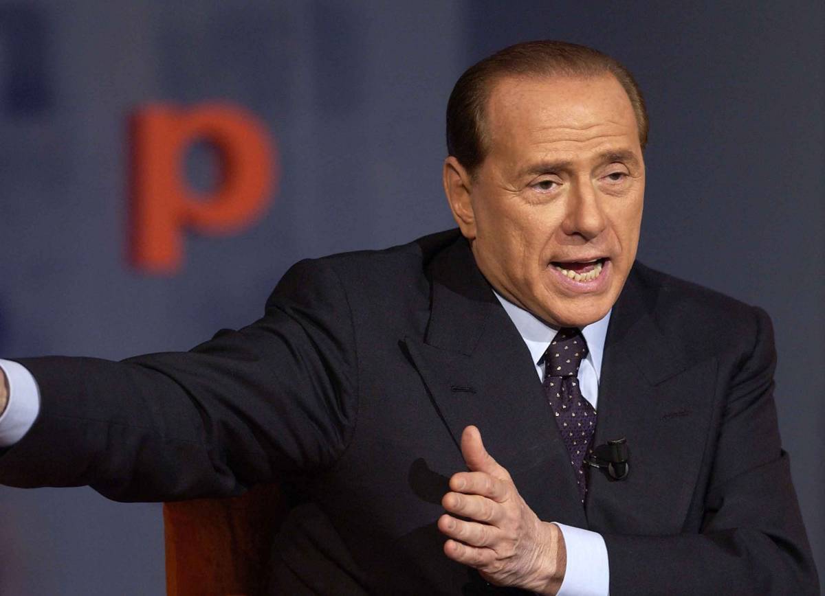 Berlusconi: "Per far cadere Prodi cinque milioni in piazza"