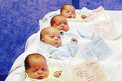 Istat: 59 milioni, ma per i migranti 
Famiglie, consumi fermi nel 2006