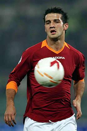 Inter, Chivu a tutti i costi 
Milan, derby Sheva-Pato