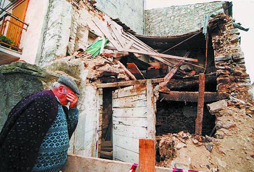 Terremoto, tutti assolti 
per il crollo della scuola 
di San Giuliano