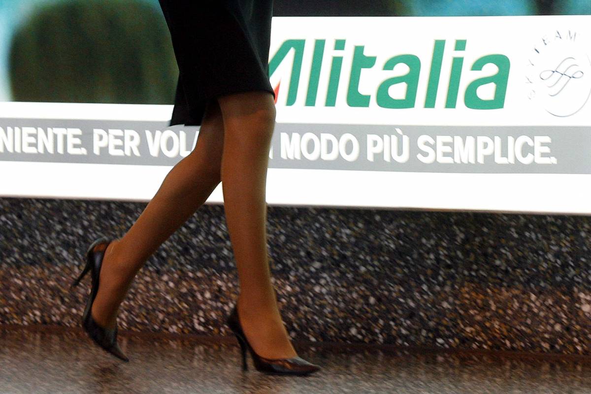 Air One si ritira dalla gara per Alitalia