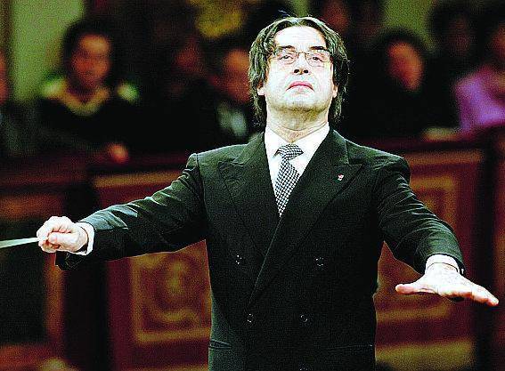 Il «Requiem» di Muti: preghiera vera di suoni, timbri e splendide voci