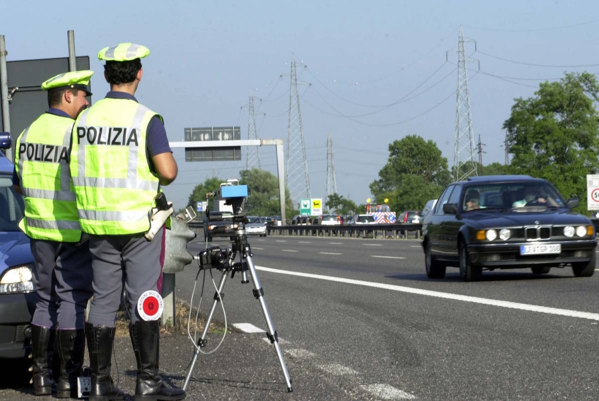 Arresto fino a 6 mesi 
per chi guida ubriaco