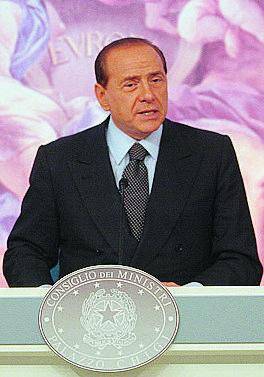 La telefonata di Berlusconi: "Puoi contare  su di me"