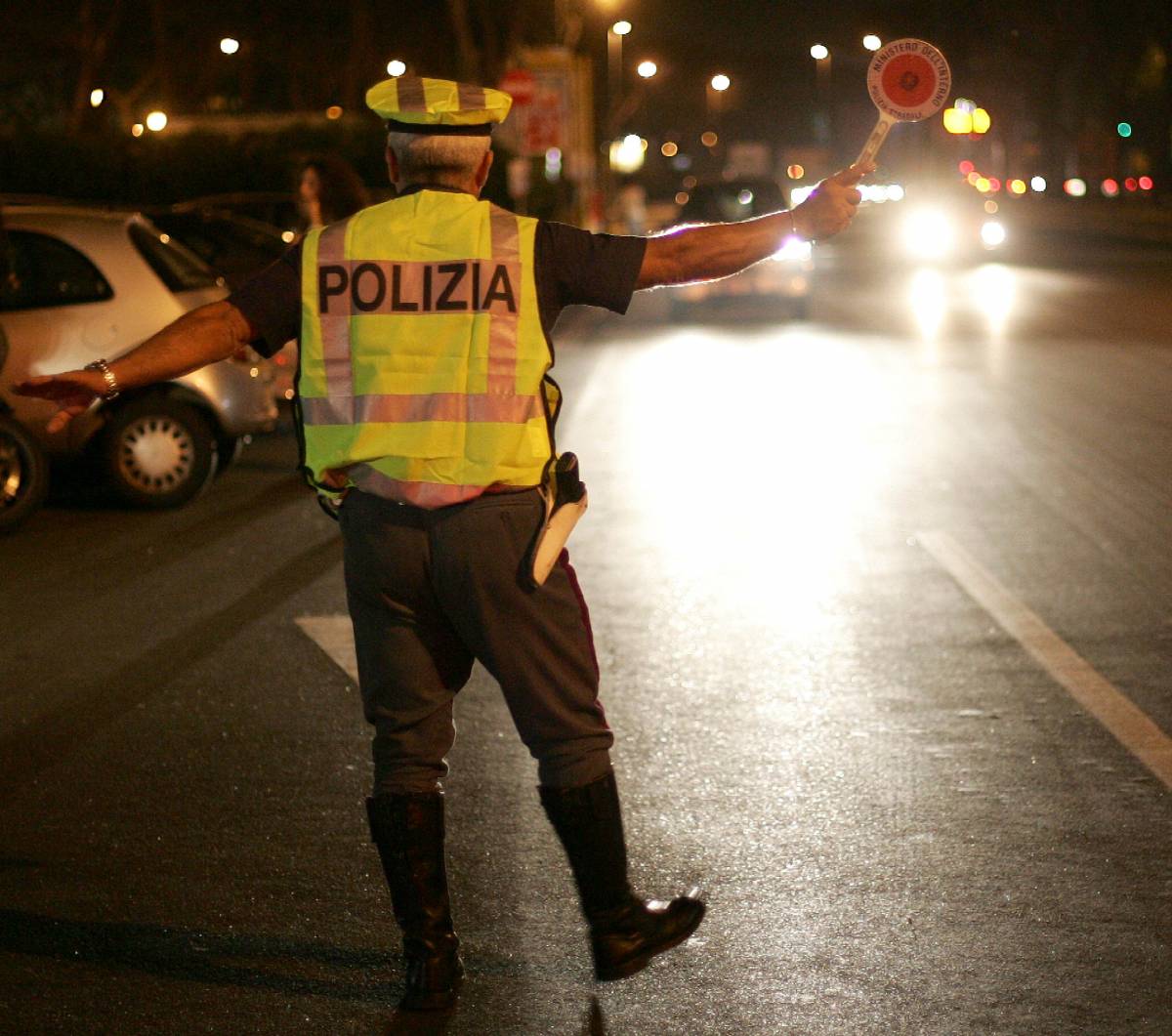 Drogata si mette alla guida e uccide 2 pedoni sulle strisce