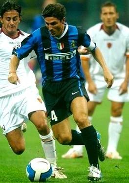 "L’Inter la  più forte. Anche se 
al Milan arrivasse Ronaldinho"