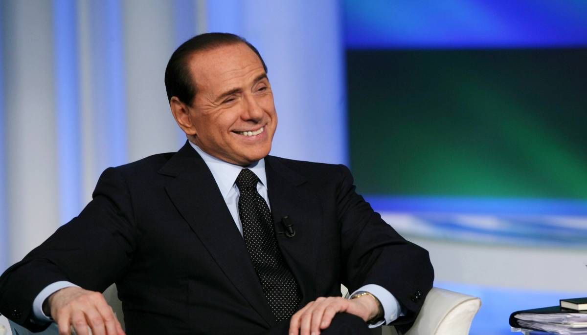 Berlusconi mira al centro per colpire Prodi