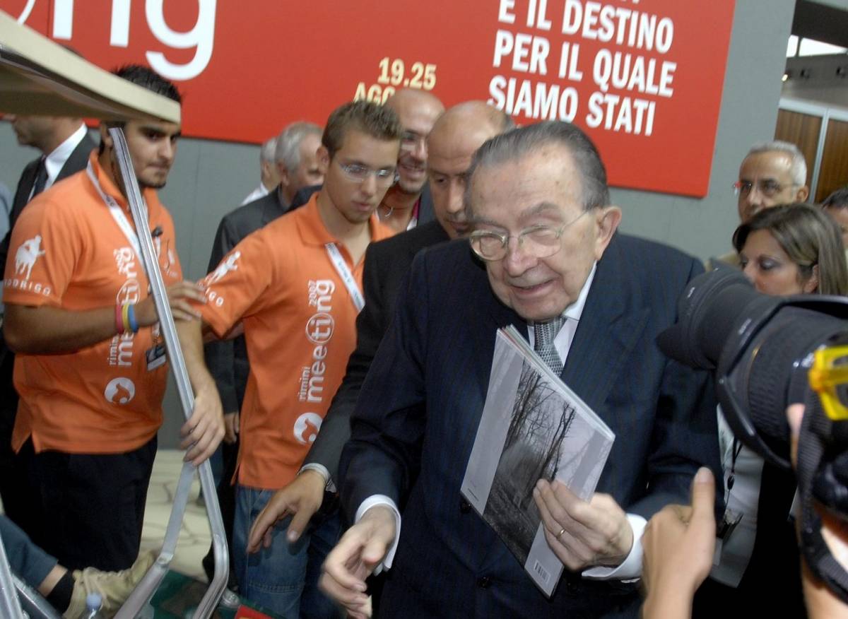 Andreotti: "La legge Biagi? Va attuata"