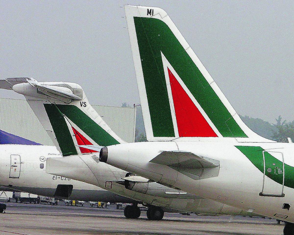 Crisi Alitalia, in arrivo  
tagli e capitale fresco