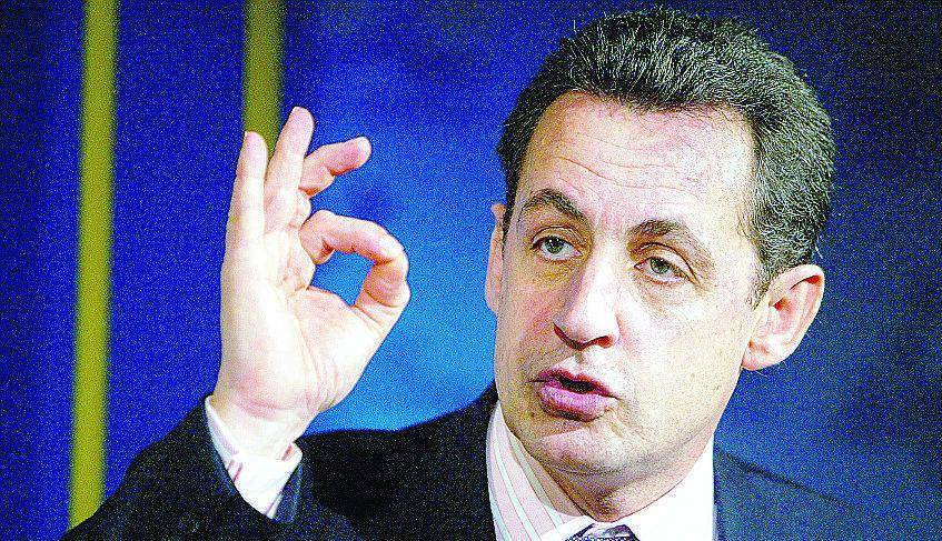 Sarkozy scrive agli insegnanti: «Guai ai chi non si fa rispettare»