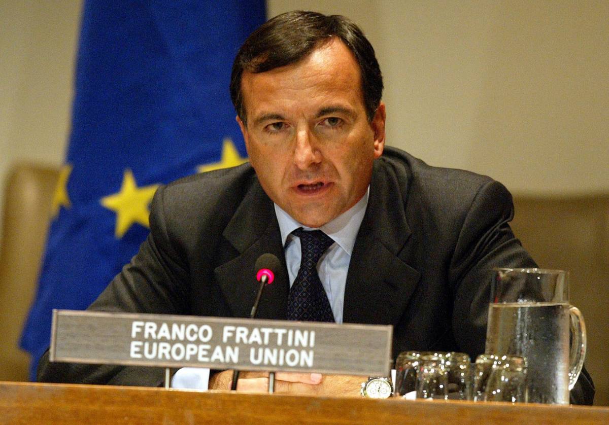 Frattini: "Rallenta 
la crescita in Italia"