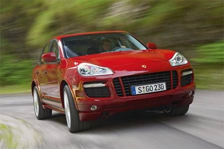 Porshe, arriva la nuova Cayenne Gts