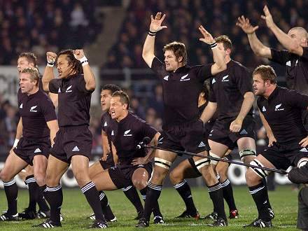 Rugby: All Blacks stellari, Italia ko