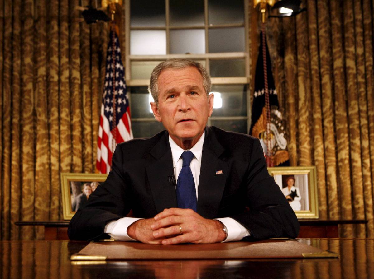 Bush: via a un ritiro limitato dall’Irak