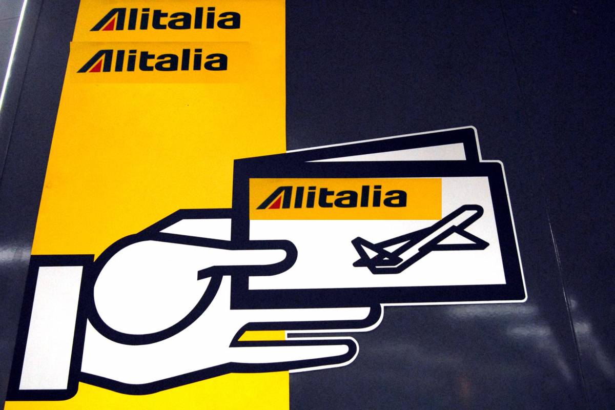 Air France: "Stiamo studiando il dossier Alitalia"