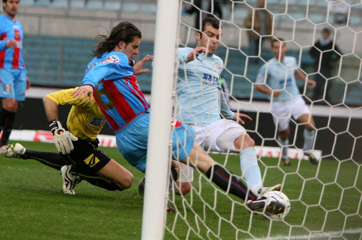 Lazio impaurita anche dal silenzio 
Zauri salva la faccia e il risultato