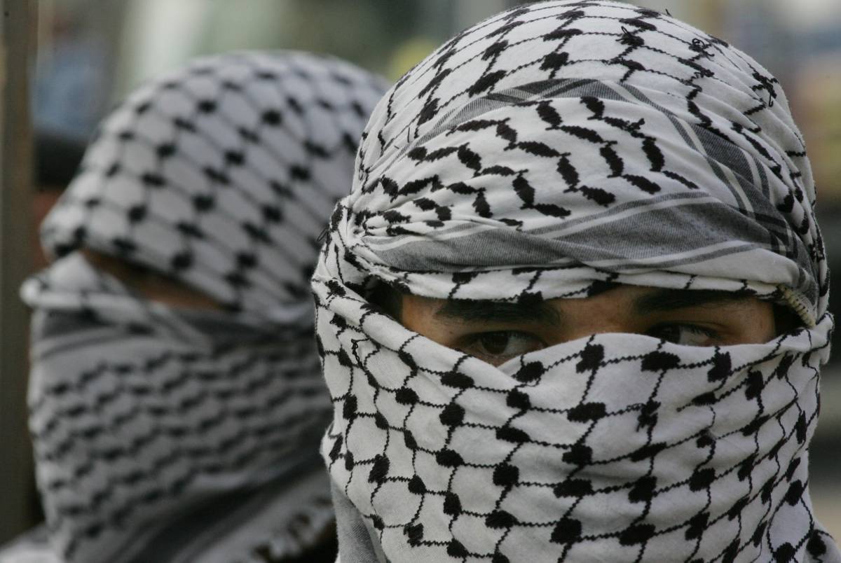 Kamikaze ad Algeri: 
Al Qaida rivendica