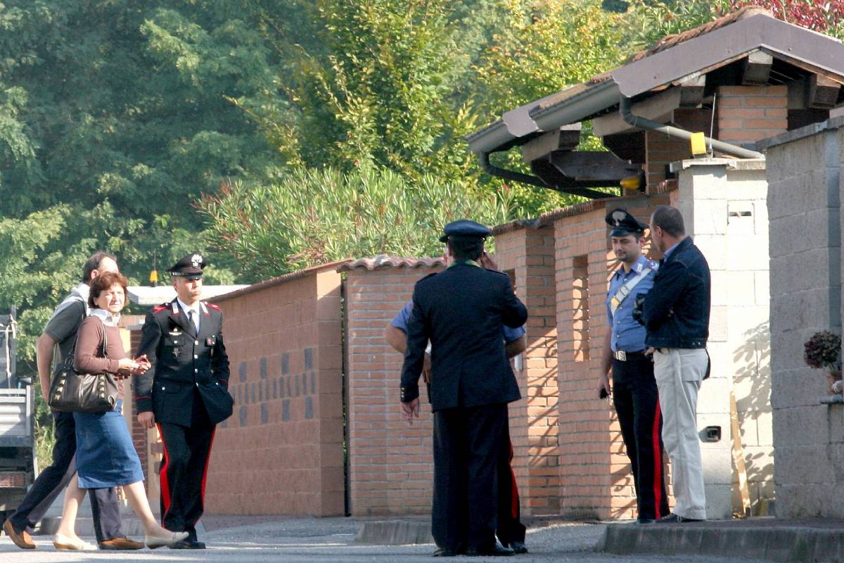 Su una porta la firma dell’assassino di Chiara