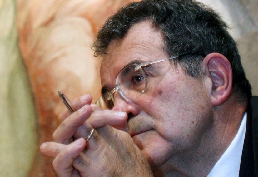 Torino, per Prodi piovono fischi