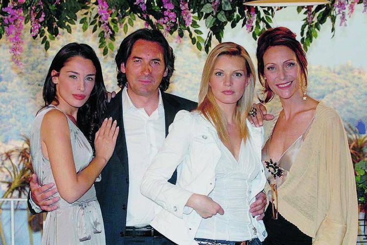«Chiude Vivere»,  allarme sul set Mediaset: un’altra soap in prima serata