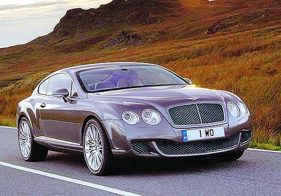 Bentley Continental GT, una suite da oltre 300 orari
