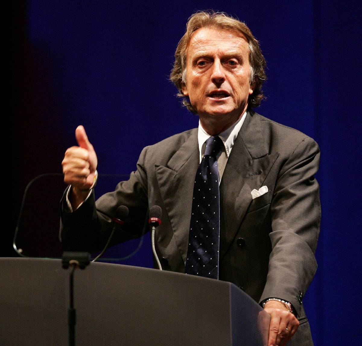 Montezemolo: "Restituite le tasse a chi le ha pagate"