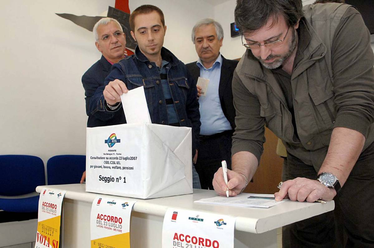 Referendum sul welfare 
Rizzo: "Ho le prove di brogli"