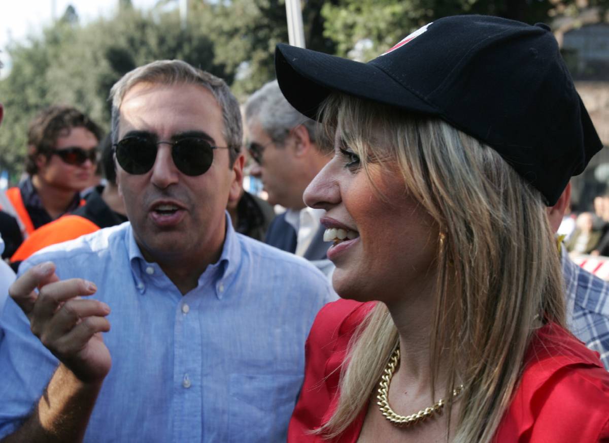 Alessandra ritorna: "Ora basta litigare"