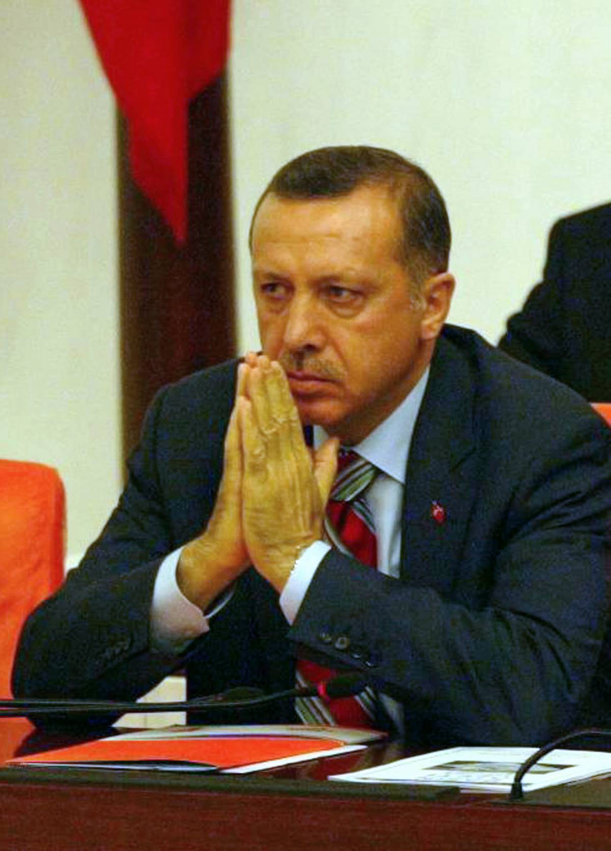Turchia, sì alle incursioni in Irak 
Bush: "Abbiamo già detto no"