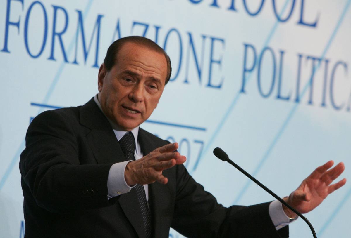 Berlusconi: mai pensato alla spallata 
Prodi in balia della sinistra antitutto