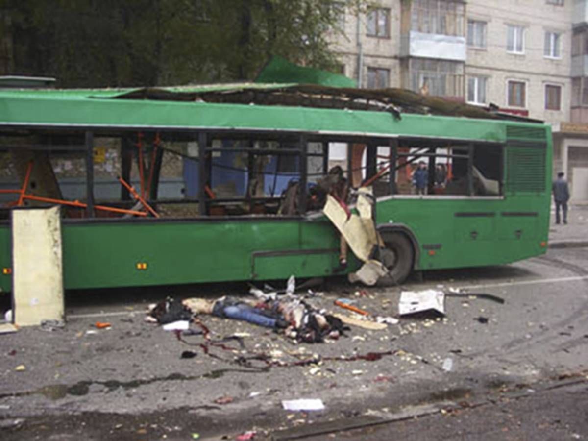 Bomba su un bus a Togliatti: 8 morti e 56 feriti