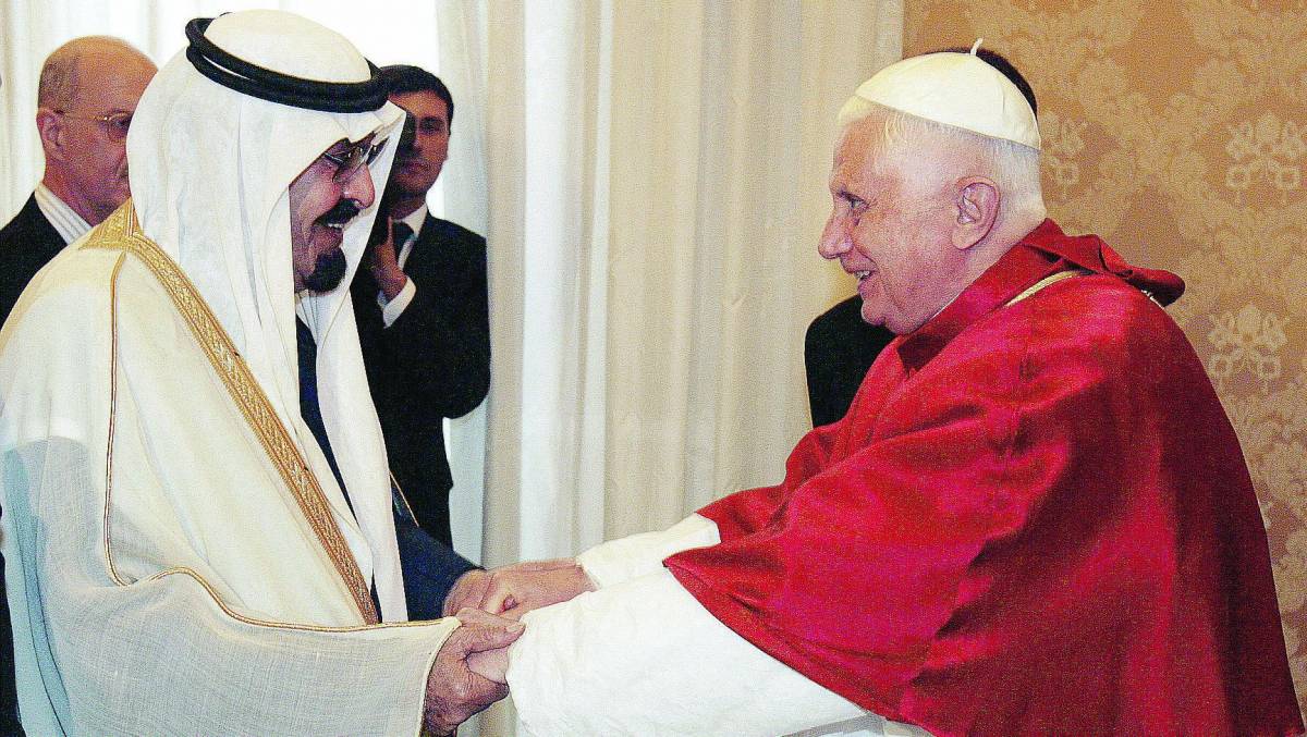 Il Papa al re saudita: l’Islam rispetti i cristiani